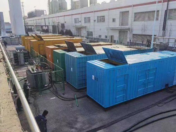 阿勒泰380V和690V电压的电缆线相同吗?