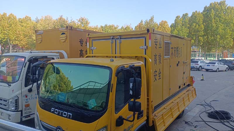 阿勒泰柴油发电机组和UPS电源如何配合工作？