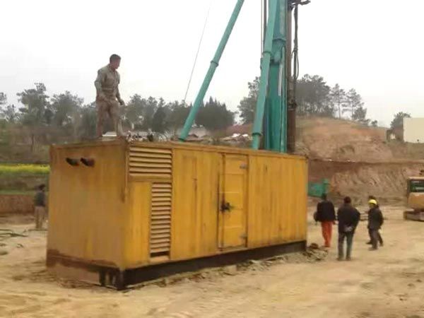 阿勒泰如何判断水冷式机油散热器密封件是否需要更换？